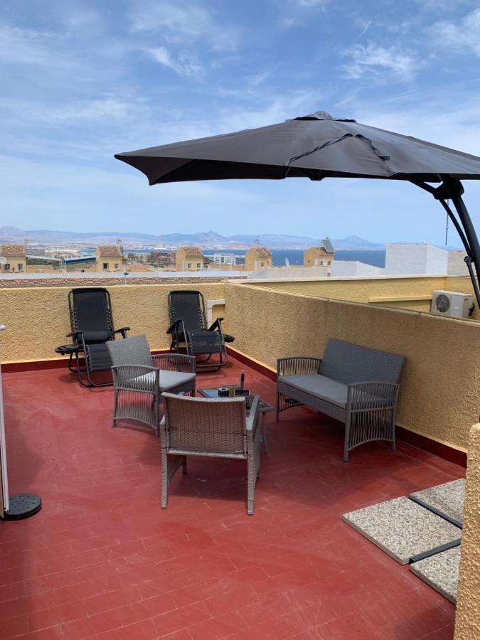Adosado Tranquilo Con Piscina Y Vistas Al Mar Appartement Puerto Marino Buitenkant foto
