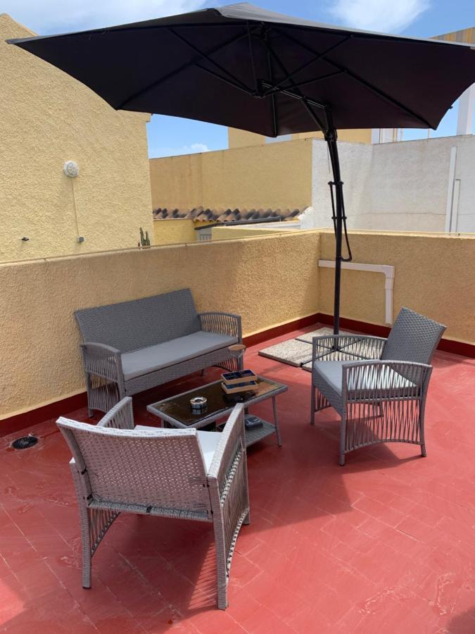 Adosado Tranquilo Con Piscina Y Vistas Al Mar Appartement Puerto Marino Buitenkant foto